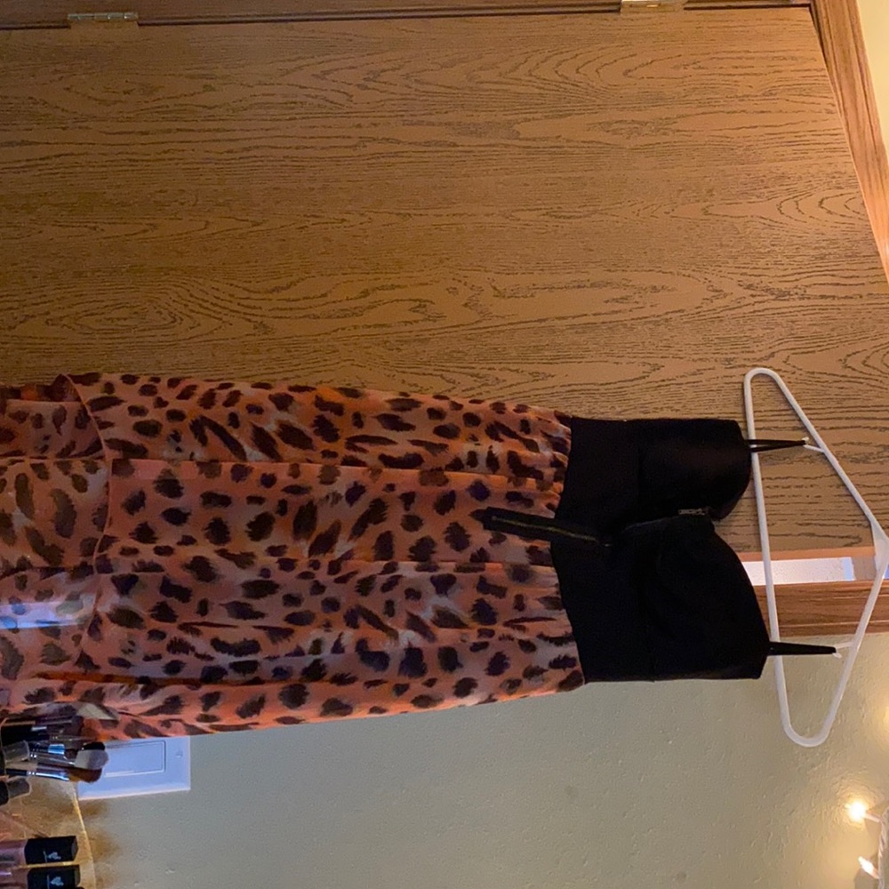 Strapless dress